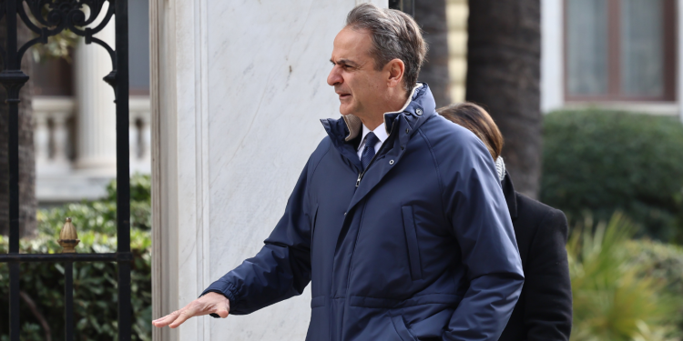 Αναβάλλεται η μετάβαση του πρωθυπουργού στο Νταβός λόγω καιρού