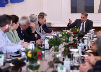 Μητσοτάκης σε εκπροσώπους αγροτών: «Τις εξελίξεις τις διαμορφώνουν οι παρόντες και όχι οι απόντες» (βίντεο)