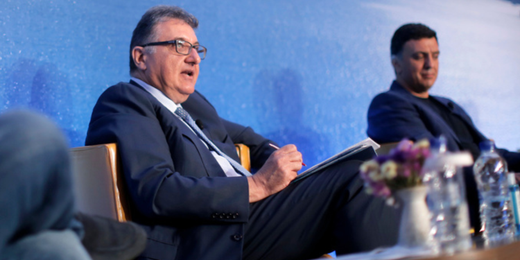 ΠΙΣ: Παραιτήθηκε ο Εξαδάκτυλος – Αναλαμβάνει ο Κουτσόπουλος