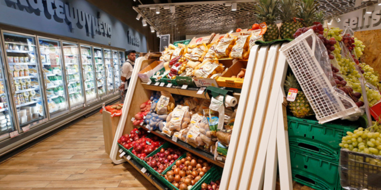 RASS: Η ακρίβεια «εξαφανίζει» το εισόδημα των νοικοκυριών στην Αττική