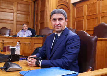 Μετά τις έντονες αντιδράσεις παραιτήθηκε ο Αυγενάκης από την αναπτυξιακή εταιρεία