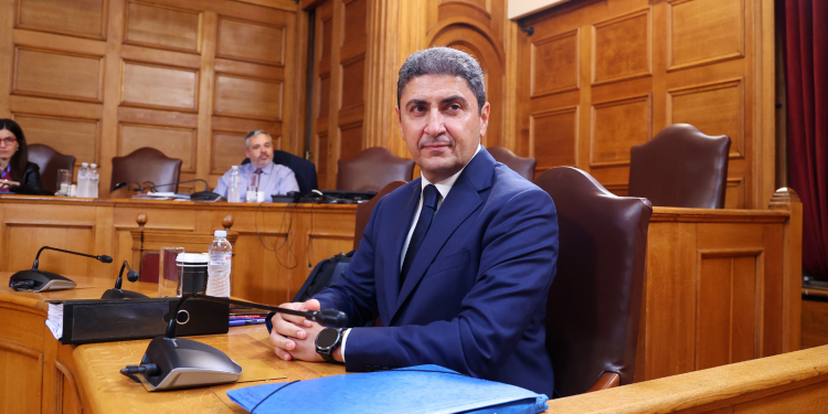 Μετά τις έντονες αντιδράσεις παραιτήθηκε ο Αυγενάκης από την αναπτυξιακή εταιρεία