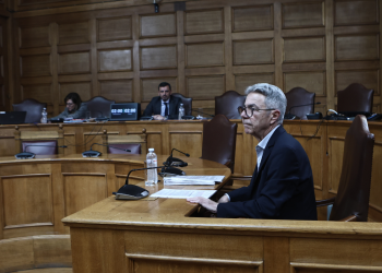 ΟΠΕΚΕΠΕ: Παράδοξα στην Εξεταστική με την κατάθεση Κασίμη