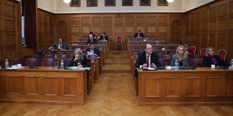 Σκάνδαλο ΟΠΕΚΕΠΕ: Η Εξεταστική που «καίει» τη Νέα Δημοκρατία