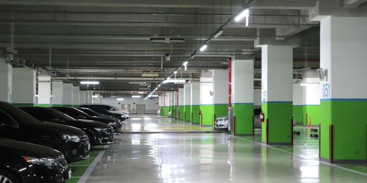 Πού γίνονται νέα πάρκινγκ στο κέντρο της Αθήνας