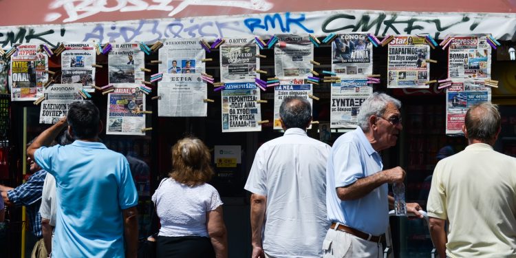 Τα παραδοσιακά περίπτερα μετατρέπονται σε convenience stores