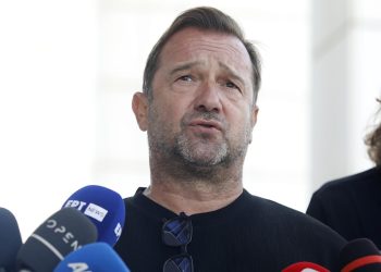 Πλακιάς κατά Αρβανίτη: Πήγες μαζί με την Καρυστιανού για να μαζέψεις ψήφους – Ανυπολόγιστη η ζημιά που κάνατε