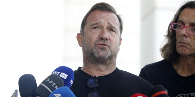 Πλακιάς κατά Αρβανίτη: Πήγες μαζί με την Καρυστιανού για να μαζέψεις ψήφους – Ανυπολόγιστη η ζημιά που κάνατε