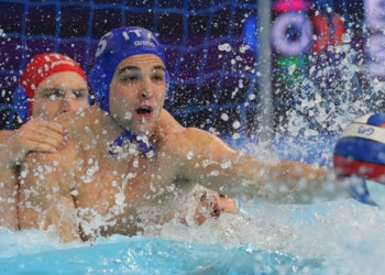 Πόλο ανδρών: Η Ελλάδα νίκησε την Ιταλία και προκρίνεται στα ημιτελικά (βίντεο)