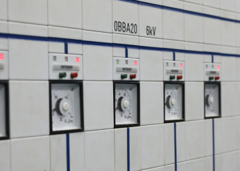 Ρευματοκλέφτες με το έτσι θέλω των εργολάβων μετρήσεων του ΔΕΔΔΗΕ