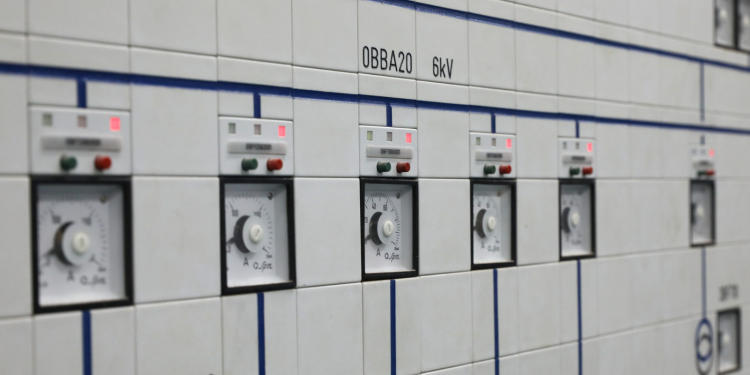 Ρευματοκλέφτες με το έτσι θέλω των εργολάβων μετρήσεων του ΔΕΔΔΗΕ