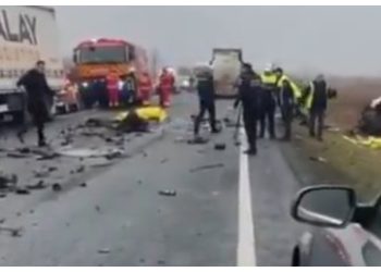 Τραγωδία στη Ρουμανία: «Είναι κάτω των 30», λέει φίλος θυμάτων – Γιατί επέλεξαν αυτή τη διαδρομή (βίντεο)