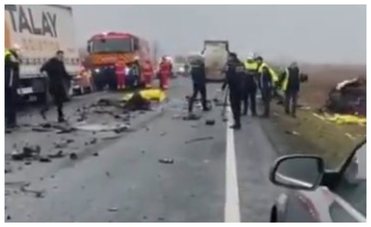 Τραγωδία στη Ρουμανία: «Είναι κάτω των 30», λέει φίλος θυμάτων – Γιατί επέλεξαν αυτή τη διαδρομή (βίντεο)