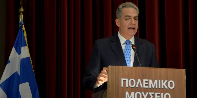 Άγγελος Συρίγος για την απαγωγή Μαδούρο: Από πλευράς Διεθνούς Δικαίου δεν ήταν νόμιμη (βίντεο)