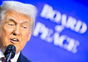 Ο Τραμπ αναδεικνύει τα στρατηγικά αδιέξοδα και το δύσβατο μονοπάτι της Ευρώπης