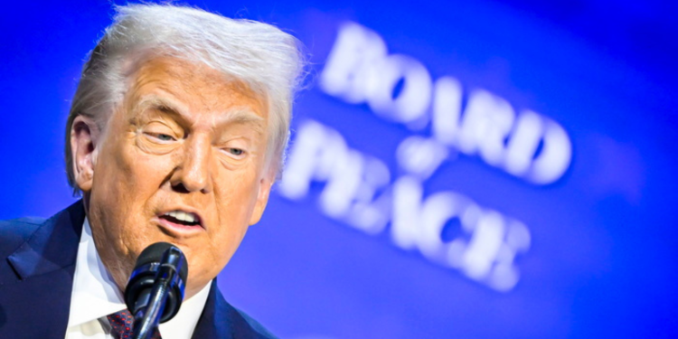 Ο Τραμπ αναδεικνύει τα στρατηγικά αδιέξοδα και το δύσβατο μονοπάτι της Ευρώπης