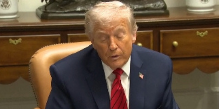 Η κόντρα FED με Τραμπ για τη μείωση των επιτοκίων συνεχίζεται