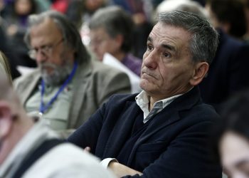 Ευκλείδης Τσακαλώτος: «Δεν είναι ανεκτό να πάμε υπό τον Αλέξη Τσίπρα» (βίντεο)