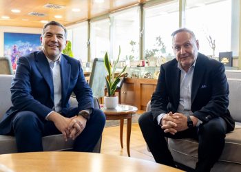 Τι είπαν Αγγελούδης – Τσίπρας και το δώρο του δημάρχου