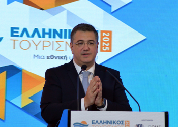 Ο Τζιτζικώστας παραπέμπει την Ελλάδα στο Ευρωπαϊκό Δικαστήριο