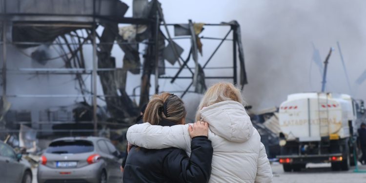 Τα πρόσωπα της τραγωδίας στη «Βιολάντα»: Οι νεκρές εργάτριες