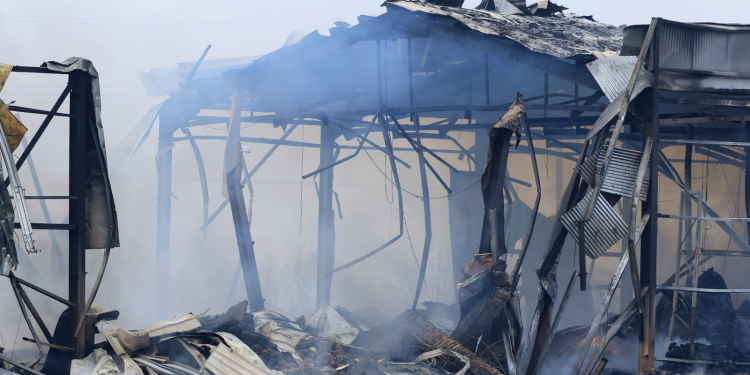 Βιολάντα: Τα πρώτα σενάρια για την έκρηξη – Πιθανότατα προκλήθηκε από διαρροή προπανίου (βίντεο)