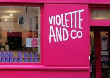 Στόχος της Αστυνομίας φεμινιστικό βιβλιοπωλείο στο Παρίσι – Έψαχνε παιδικό βιβλίο κατά του Ισραήλ!