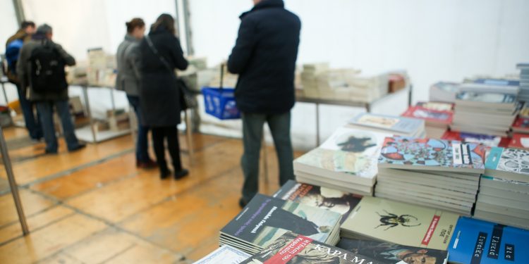 Αντιδράσεις για τις online πωλήσεις… μεταχειρισμένων νέων βιβλίων