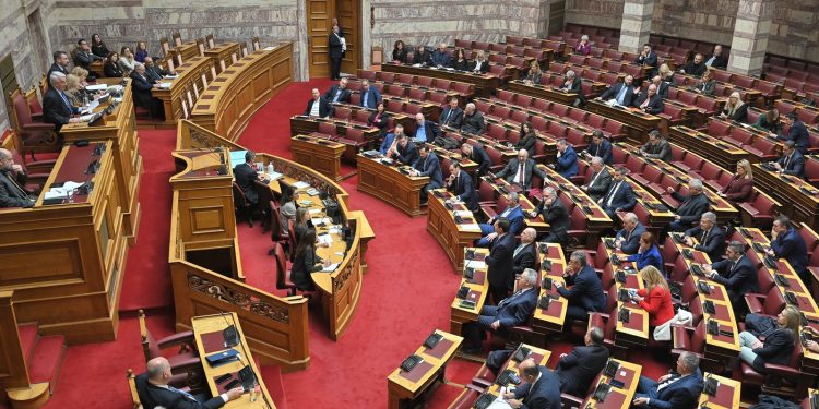 Εντάσεις και διαφωνίες για τη σύσταση της Διακομματικής Επιτροπής για τον πρωτογενή τομέα