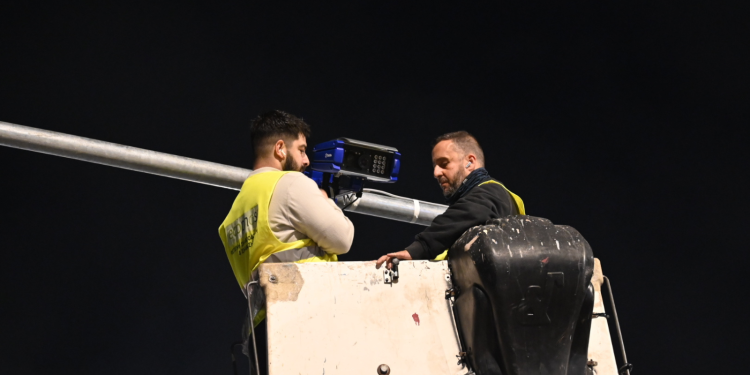 Σε εφαρμογή το νέο σύστημα με τις AI κάμερες στους δρόμους της Αττικής