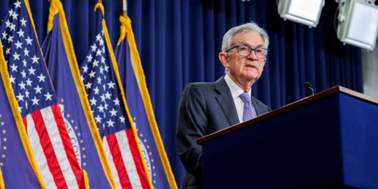 Τραμπ εναντίον FED με συνταγή… Μαδούρο!