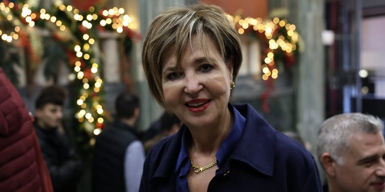 Όλγα Γεροβασίλη: Στα Ιωάννινα κάθισα στην πρώτη σειρά γιατί δεν είχε… εξώστη (βίντεο)