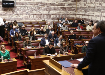 ΣΥΡΙΖΑ: Κανείς δεν έχει εργαλειοποιήσει το Σύνταγμα όσο η κυβέρνηση