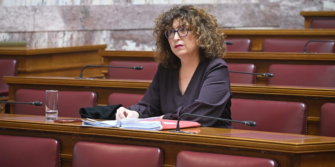 Ανεξαρτητοποιήθηκε η Έλενη Καραγεωργοπούλου: Στο όριο της διάλυσης η ΚΟ της Πλεύσης Ελευθερίας