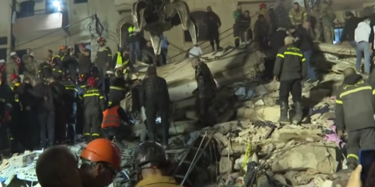 Λίβανος: Τουλάχιστον 6 νεκροί από κατάρρευση πολυκατοικιών