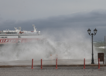Ραφήνα: «Δεμένα» τα πλοία Πέμπτη και Παρασκευή λόγω κακοκαιρίας