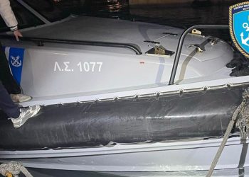 Τραγωδία με 15 νεκρούς στη Χίο: Άφαντος ο Κικίλιας, πίστη στο Λιμενικό ζήτησε ο Πλεύρης