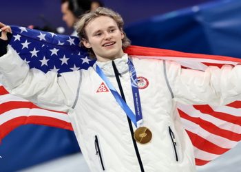 Έδωσε το χρυσό στις ΗΠΑ με ανάποδο άλμα ο «βασιλιάς του πάγου», Ιλία Μαλίνιν