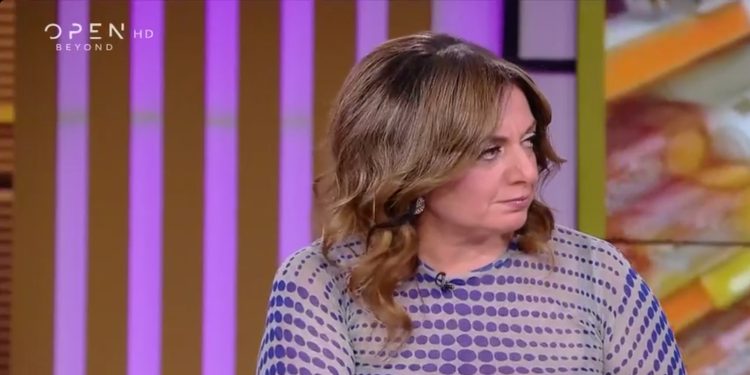 Μουτίδου – Μπέος: Εξώδικο από τον δήμαρχο, δεν ανακαλεί η παρουσιάστρια