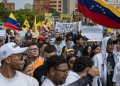 Βενεζουέλα: Χιλιάδες στην πρώτη διαδήλωση της μετά Μαδούρο εποχής