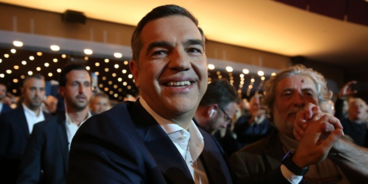 Αλέξης Τσίπρας: Ανοίγει μέτωπο διαφάνειας από τα Ιωάννινα