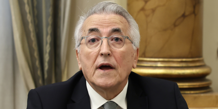 Τρικυμία στο ΠΑΣΟΚ: Απειλές διάσπασης για τον Παναγόπουλο