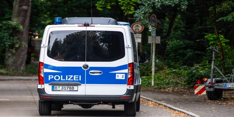 Γερμανία: Έδειραν μέχρι θανάτου ελεγκτή τρένου, συνελήφθη 26χρονος Έλληνας