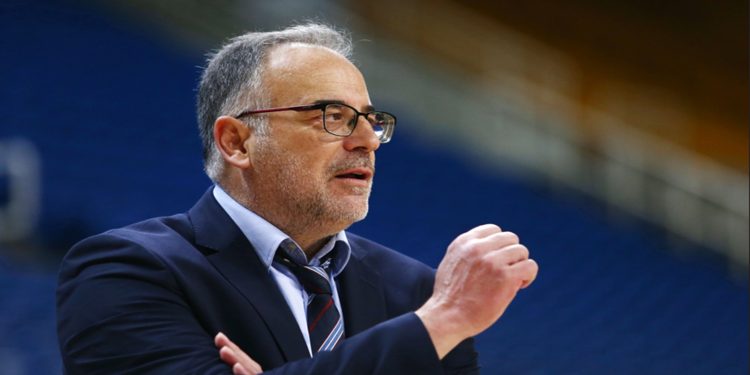 Πέθανε ο Θανάσης Σκουρτόπουλος