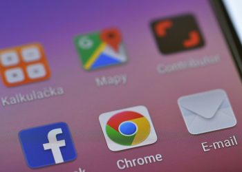 Γερμανία: Στο τραπέζι περιορισμοί στα social media για ανήλικους – Θετικός ο Μερτς