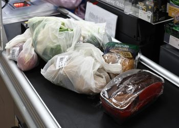 Σε ιστορικά υψηλά τα προϊόντα ιδιωτικής ετικέτας λόγω ακρίβειας