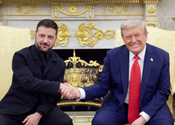 Πόλεμος στην Ουκρανία ή μάχη για το Κογκρέσο – Ο Τραμπ έχει επιλέξει