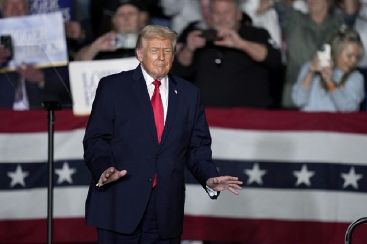 Ένας χρόνος της δεύτερης φοράς Τράμπ – Τα πάνω κάτω και μη χειρότερα…