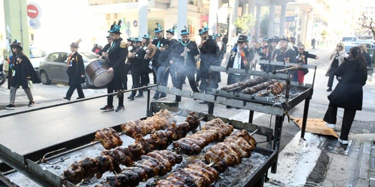 Τσικνοπέμπτη: Τι είναι και τι συμβολίζει