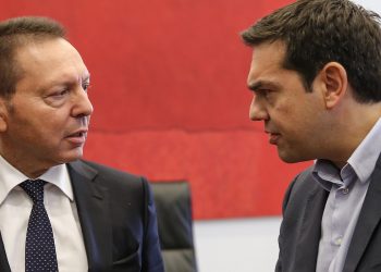 Νέα επίθεση Τσίπρα στον διοικητή της Τράπεζας της Ελλάδας